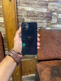 آيفون ١٢ • ذاكرة ٦٤ • بطارية ٧٩٪
