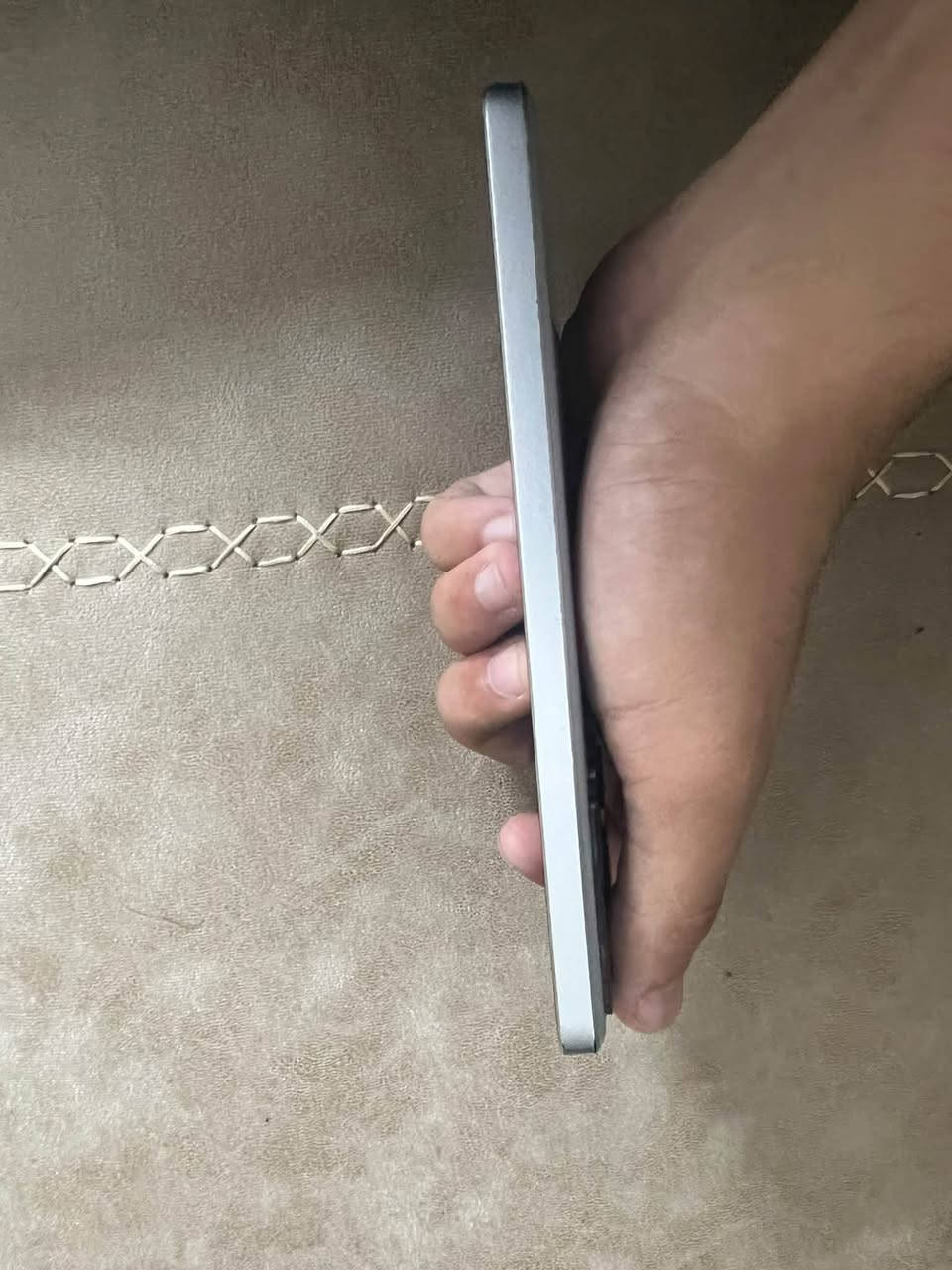 بوكو اكس 6برو • شاشة مكسورة • ٥١٢