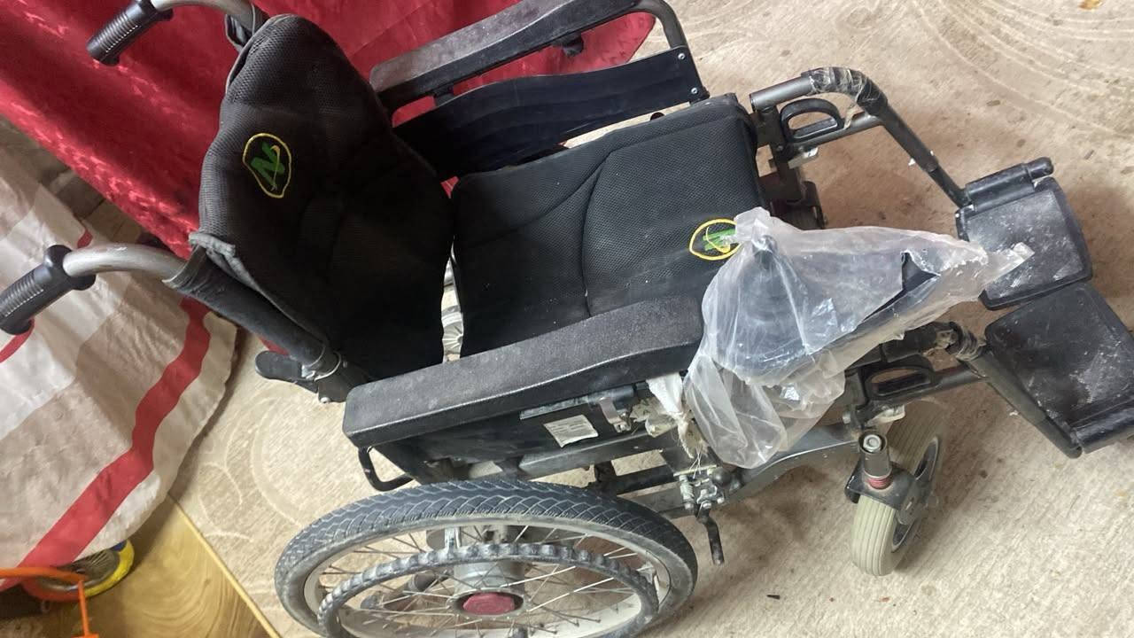سلام عليكم عربانه شحن البيع سعر 350وبيه مجال 
شاحنه موجودة باتري موجود 
مكاني الزبير شعيبه 
***********
