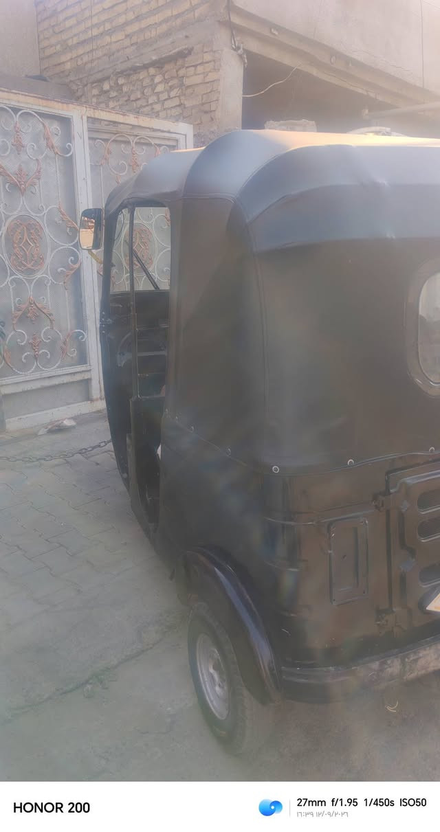 سلام عليكم ورحمة الله تكتك موديل 17 رقم بغداد
مصبوغه عام مكينه معمره ٢٠ كامل سعر ٣٨٠٠
*********** بغداد حسينية
