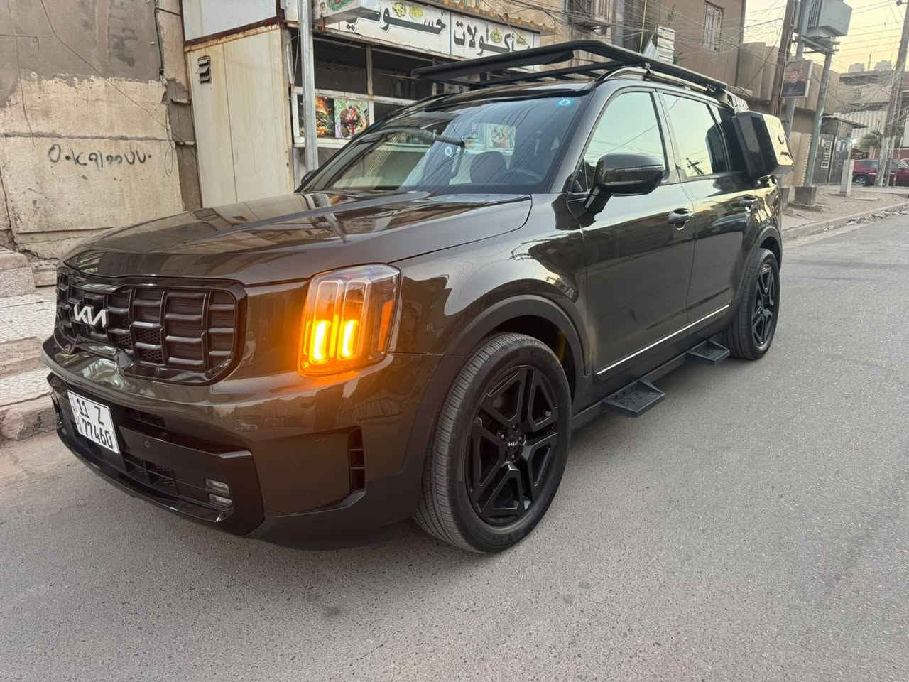 السلام عليكم كيا تولاريد موديل 2023ماشيه ٢٥ الف رقم بغداد حادث تخريب مغلفه نانو سيراميك مزوده كامله فول بنراما    السعر 265 اتصال *********** بغداد, العراق
