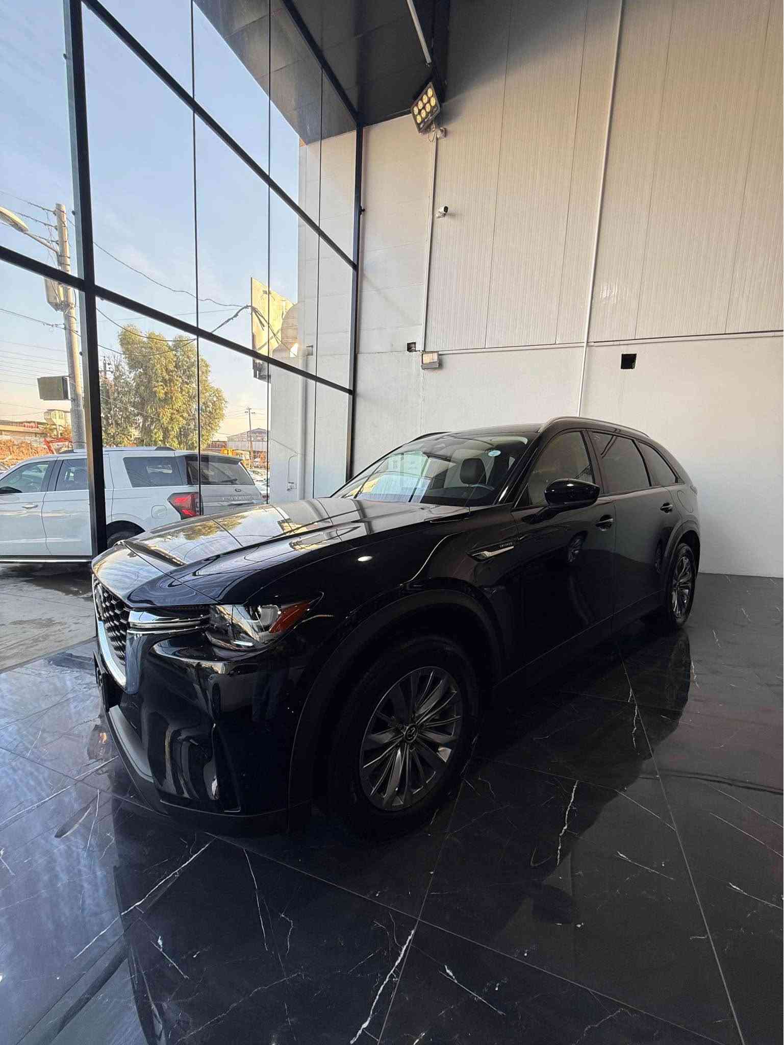 مازدا CX90 • ٢٠٢٥ • ١٤٠٠٠ كم