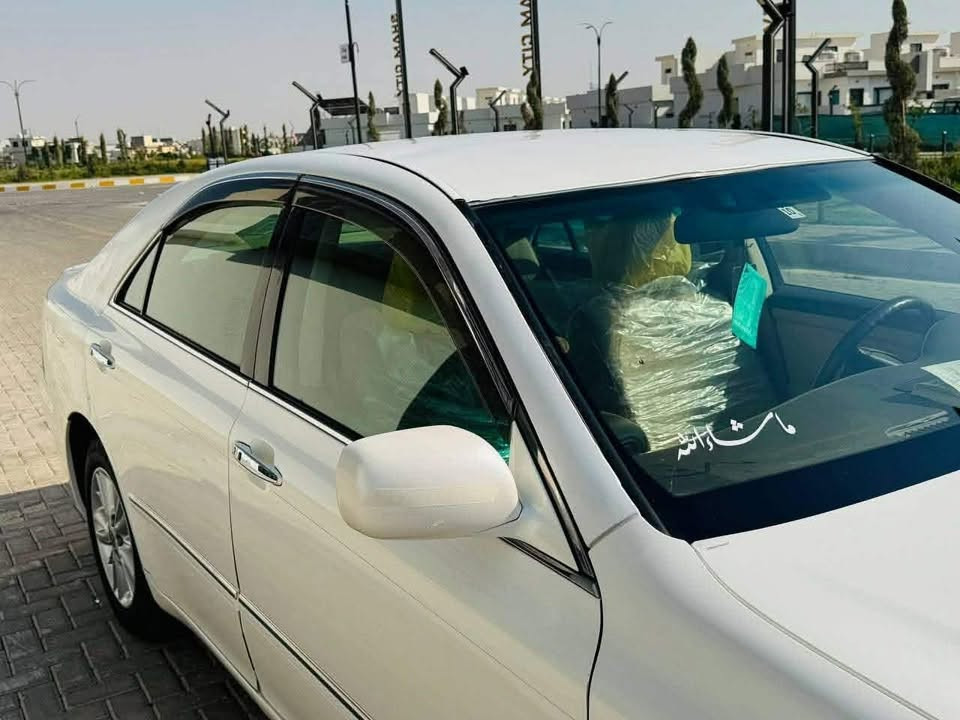 به ناوي خوا گه وره
شاهينه ي رويال ١٨٠ 
بجوك به بجوك 
مه كينه ي به شه رت 
كه ڤه ر گوراو شاسي به شه رت 
ماشالله به قوه ته 
دوو دگمه 
ناو زه رد 
كودي نييه 
٤٨ مه جال 
براوه يه له كه لاره 
***********
