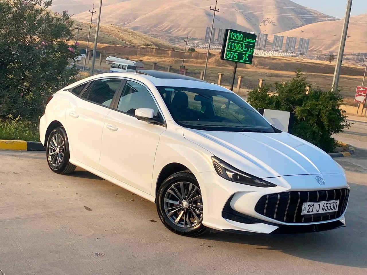 Mg gt 2025 بۆ فرۆشتن
سەیارەکە ١٤٠٠٠ هەزار ڕۆشتووە 
کارتێکی بچووک بە دەعامی دواوەیە و تەواو هیچی تری نیە 
تازە ڕۆنی مەکینە گۆڕاوە بە باشترین ڕۆن 
سعریشی  ١١٧ گەڵا قفڵ بێ مەعامەلە
***********
