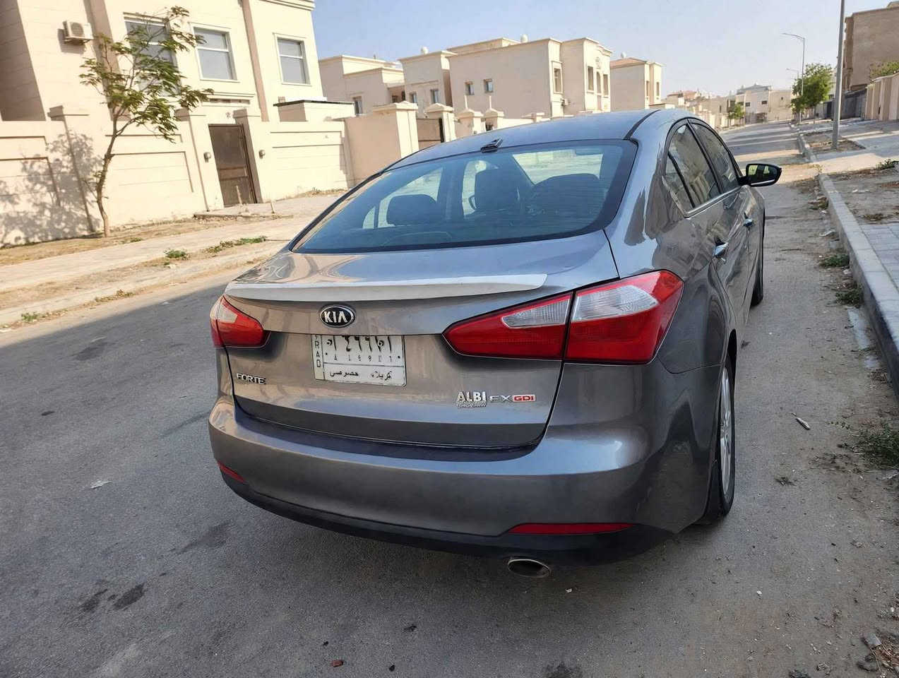 كيا فورتي 14 بسعر79))_ ***********
كير ومحرك 2000 مكفولات من التنقيص والتبخير
تبربد ثلج
تبريد قطعتين امامي خلفي
شاشه اندروبد 
مرايات شفط
سيارة بدون حادث فقط دحجات وكم شخط ومصبوغات مقدار 3 قطع وشويه
سنويه مشروع وطني 2029 باسمي
مكاني بغداد الكرخ
***********
*********** بغداد, العراق
