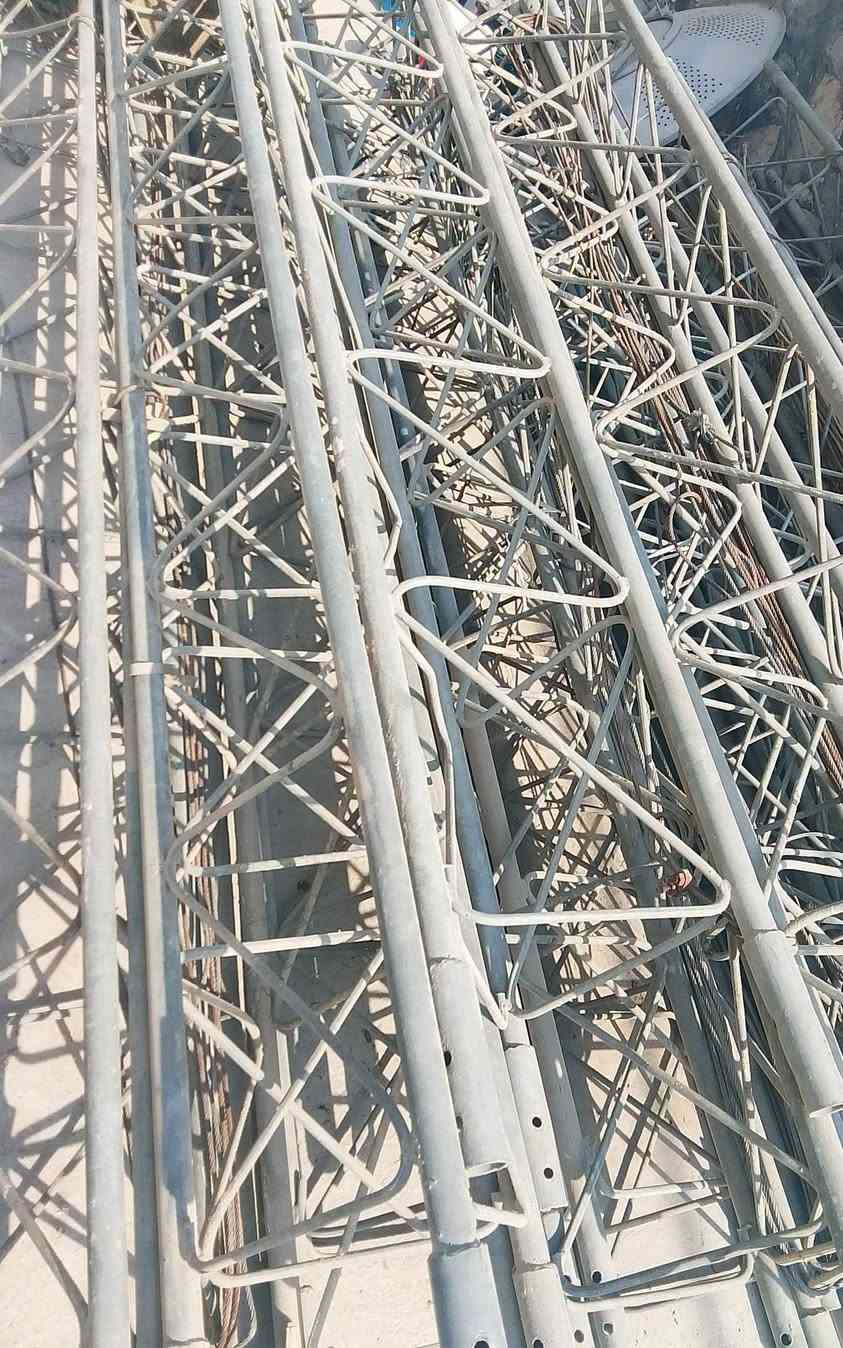 السلام عليكم 🤝 
***********.  ***********
متوفرحديدجي 45وجي35. مستعمل الثقيل الإيراني
كرستا وعمل 🔗🔩👷 
مع توفير كادر نصب وتوصيل جميع المحافضات 🇮🇶🛻
