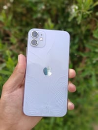ايفون 11 • ١٢٨ • فيس ايدي معطل