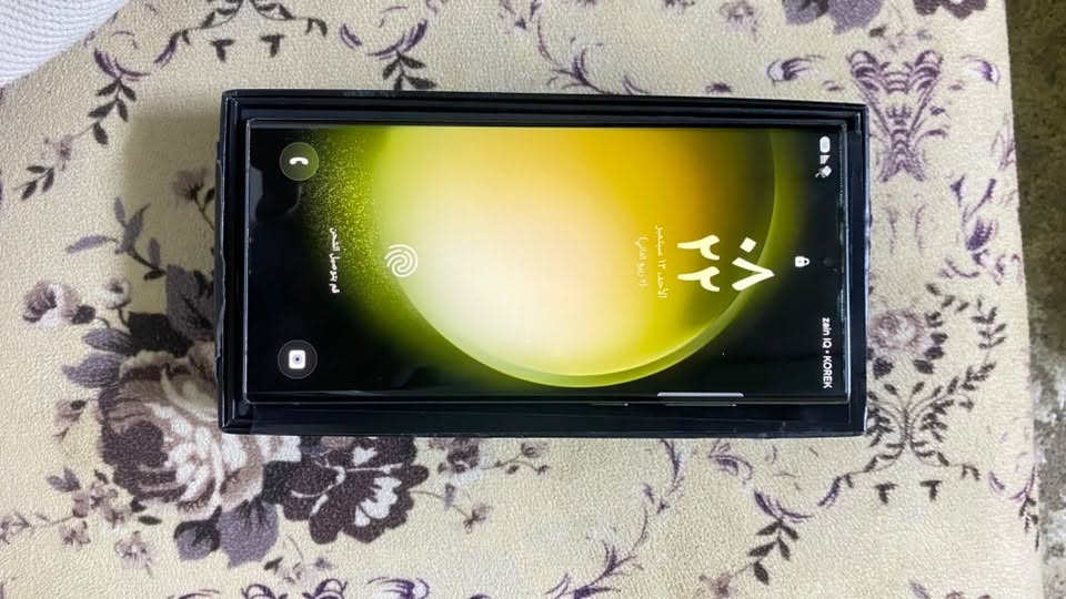 GALAXY S23  ULtra
ذاكره 256/
جهاز نضيف 
بي بس الكامره الخلفيه واكعه الجامعه ويتخلاله ب١٥ جامه +كارتون ضمان الجبال بي 
والجهاز والله ما بي اي عطل سبب البيع محتاج فلوسه مكاني موصل ايسر رايده ب٧٠٠ قفل 
رقمي ***********

نص مكتوب في الصور:
- حول الهاتف Galaxy S23 Ultra إعادة تسمية اسم المنتج Galaxy S23 Ultra اسم الطراز SM-S918B/DS الرقم التسلسلي R5CWB2HMNRA SIM 2 رقم الهاتف +9647517718597 الشبكة KOREK IMEI 1 351247574237253 SIM 3 رقم الهاتف غير معروف الشبكة zain IQ IMEI ٢ 352850374237255 معلومات الحالة