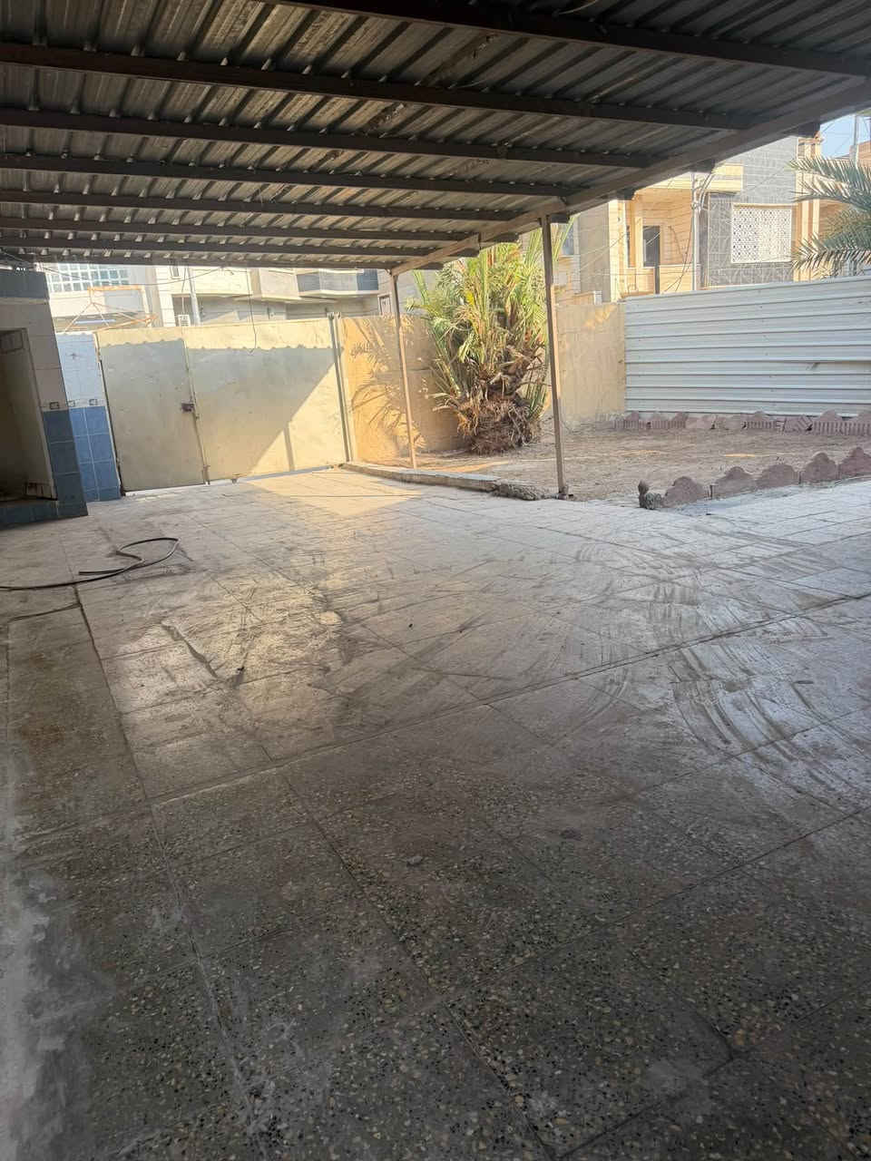 ضباط الثانية • غرفتين • كهرباء ٢٤ ساعة
