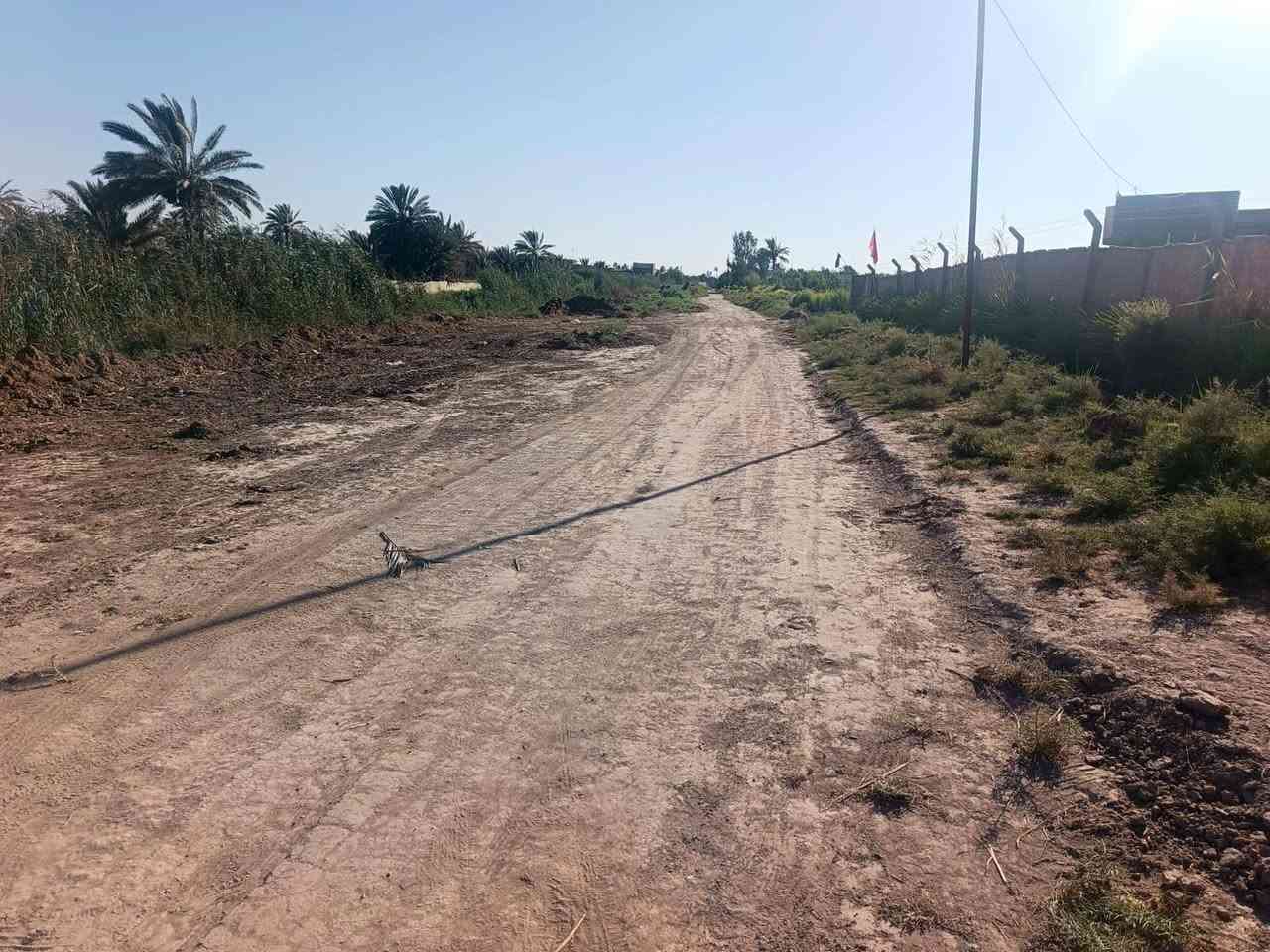 .ياالله.. دونم للبيع.. سند25 طويريج حي المستقبل.. كاافه الخدمات.. ماء كهرباء.. مداور أسهم. للتواصل باقي المعلومات..(***********)////...او مراجعة المكتب مكتب المهندس للعقار طويريج حي الجمعيه

