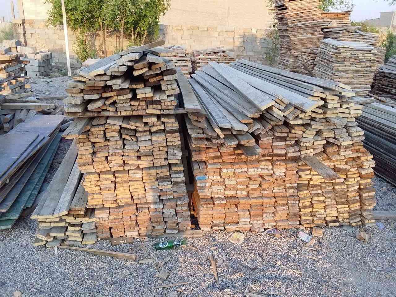 سلام عليكم خشب مقاصير مختلف القياسات للبيع سير مع لوح العنوان الفلوجه الزويه قرب جسر الجديد رقم 
***********
***********
