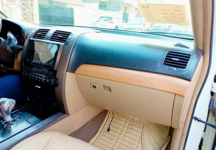 مهافي خليجي 2012 سياره بي ا بس الباب صبغ الباقي مقفول ماكينه كير جده تبريده للشغل تخم تاير سياره فول واحد على واحد فتحه بصمه كشنات كهربائيه مرشف شاشه كاميرا سياره باسمنا بغداد دولي سنويه الجديده الحد 31 السعر 128 وبي مجال عنوان بغداد بلديات رقم الهاتف‏‪***********‬‏ بغداد, العراق
