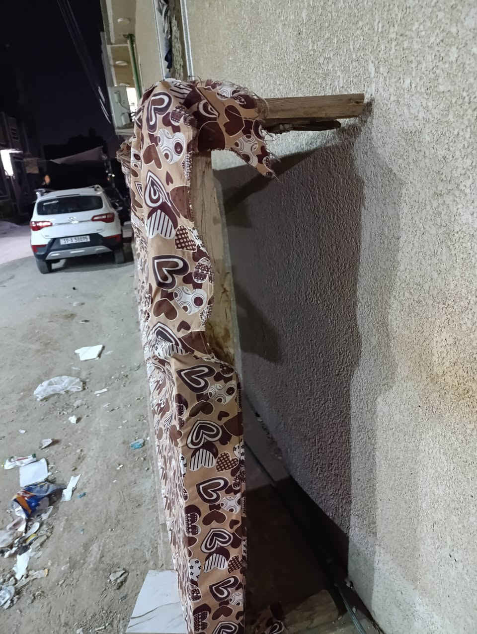 جرباية 2نفر ب25الف وجرباية نفر واحد تكمة وقليل الاستعمال ب35الف  الراغب بالشراء الاتصال  واتساب ***********
