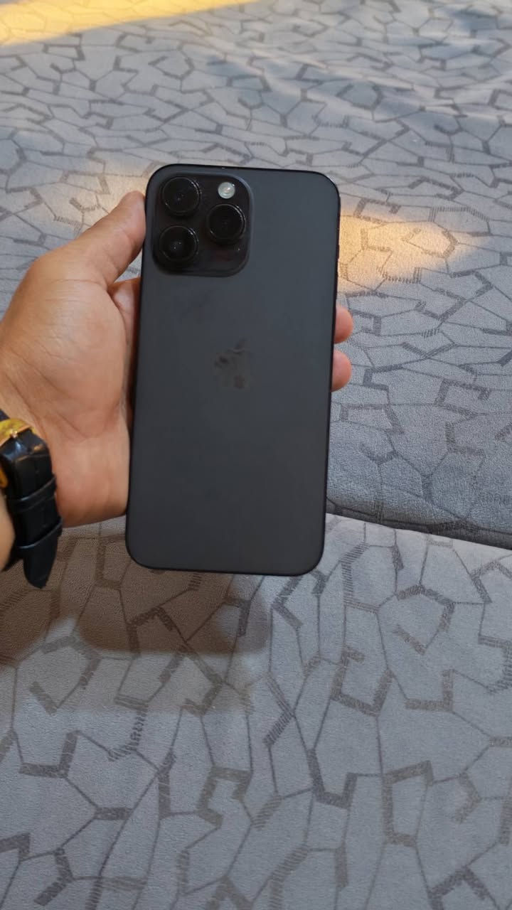 🔥 للبيع iPhone 14 Pro Max 🔥
📱 الذاكرة: 512GB
🔋 البطارية: 72%
🖥️ الحالة: يحتاج تبديل شاشة فقط
⚙️ الجهاز شغال وكامل بس بدله شاشه
⚠️ ملاحظة: Face ID متوقف.

✨ الجهاز نظيف ومناسب للي يريد جهاز قوي وبسعة كبيرة بسعر مناسب جدًا 💯
💰 السعر مناسب/350بي مجال

📞 للتواصل والاستفسار: [***********]
