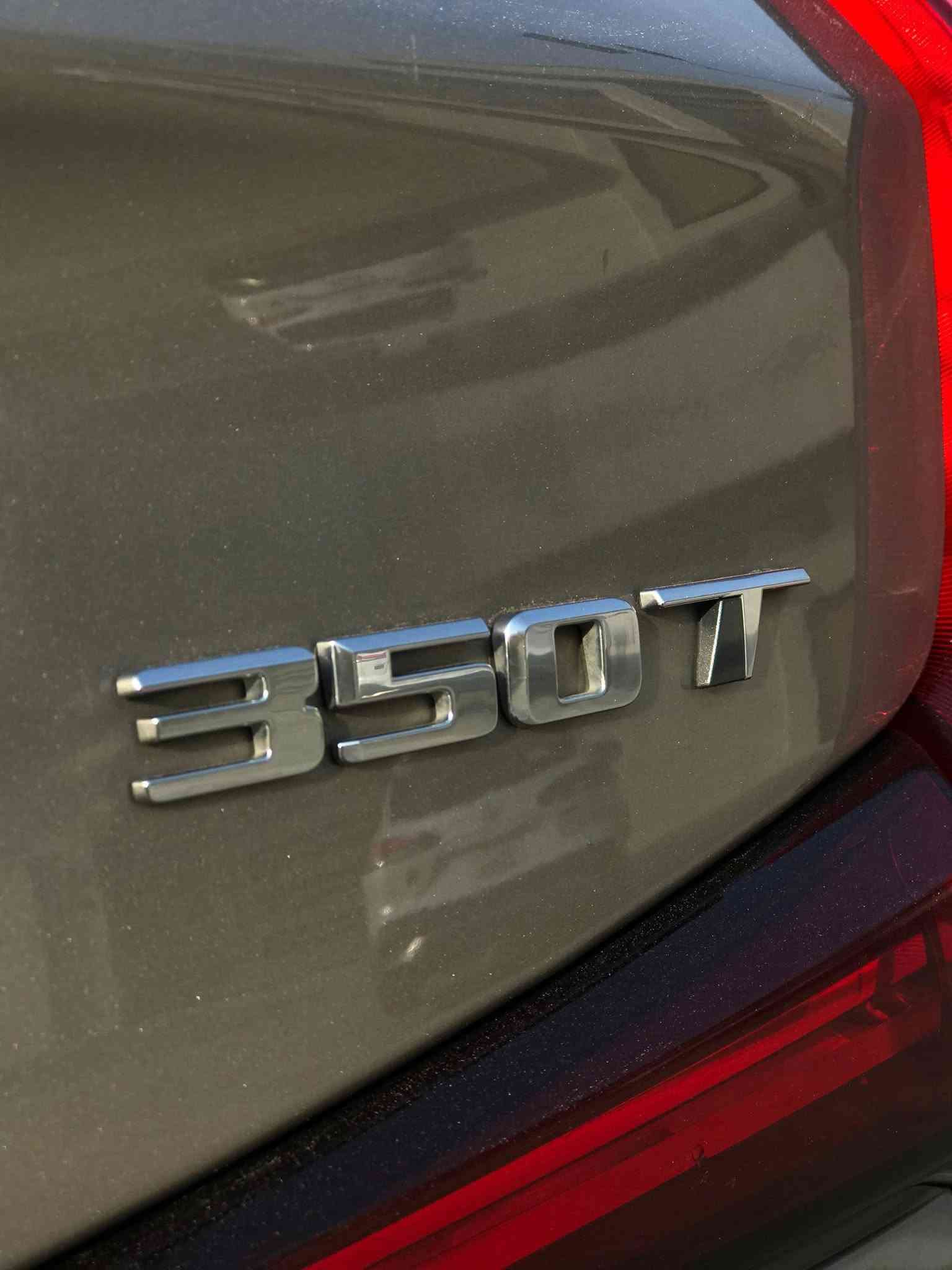 كاديلاك XT4 • ٢٠٢٢ • حادث بسيط