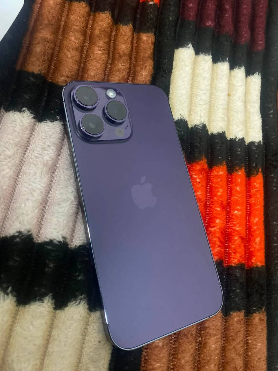 السلام عليكم
ايفون 14pro max برو ماكس للبيع 

Esim ايسيم

مكفول من كلشي من الشخط والكسر 

الجهاز جديد و نظيف كلش والياخذه بالعافيه عليه 

بطارية مصعده 96‎%‎ 

الجهاز باقيله 4 ايام وينتهي ضمانة مال شركة 

سعر 825 الف 

مكاني الموصل / الايسر 

تواصل واتساب ***********  الرقم مغلق
