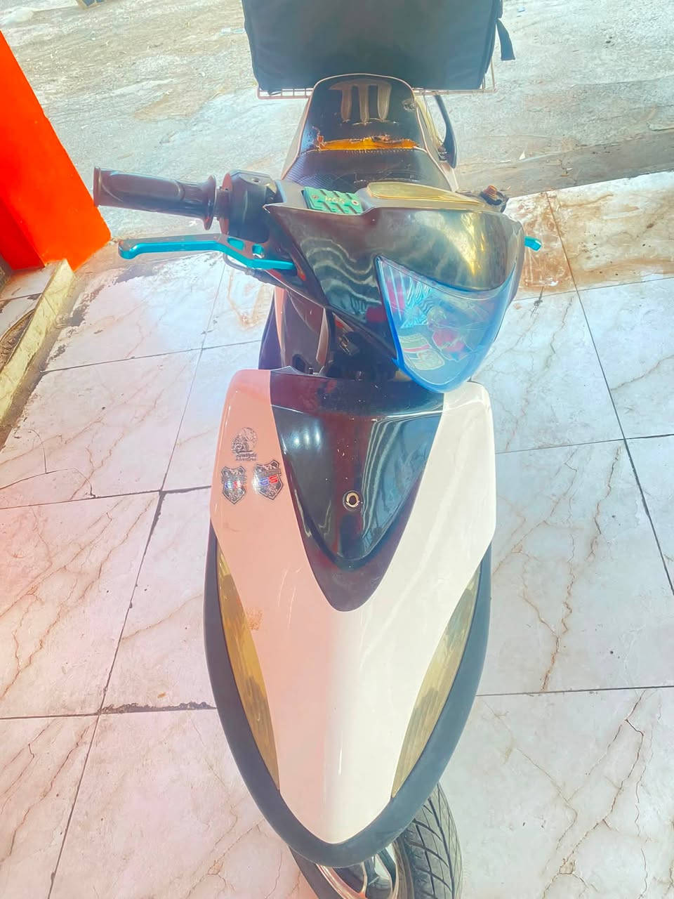 ماكس مزوده للبيع السعر 500
اموقع بغداد الحارثيه ***********
