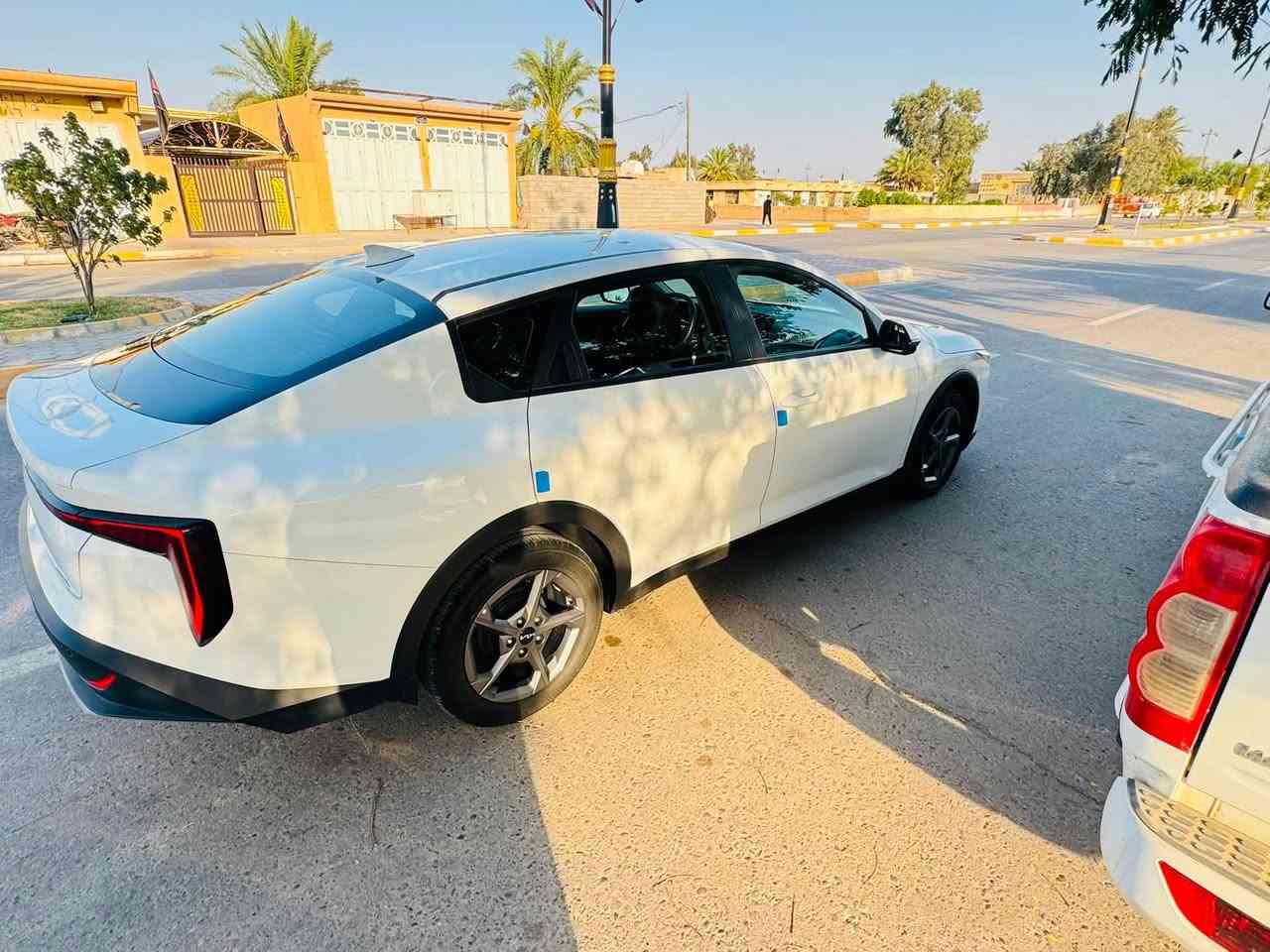 السلام عليكم

للبيع k4 2025 خليجي رقم أربيل 

ضمان نيم 

قطعتين تبريد شاشه متصله اناره داخليه اشاير ب المري كأمره 3 وضعيات منافذ تايبسي ويل كب 16 حساس امامي خلفي 3 وضعيات قياده سياره كفاله من الصبغ والبارد والتبديل 
مكينه 2000 dosh

مكاني واسط 

السعر 185بيها مجال 

الشراي اتصال على الرقم ***********
