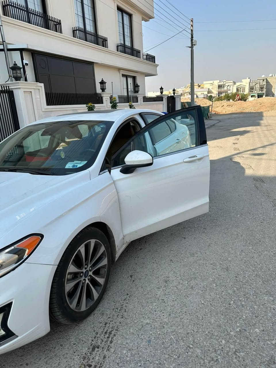 فورت فيوجن موديل 2019 SEسيارة كولش جديد دينار مابي مصرف ماشية ٧٥ الف

محرك جبير حجم 20سيارة بيي ثلاث قطعات نص نص بدون دوخل 

ايربك بردة طاك بجم خلفي كبس

موصفات شاشه  كوشن تبريد كوشن هيتار جلد كهربائي

دخل كوشن مشمشي سلايت فول فول 1/1 سيارة كوشن تبريد

بعد بصمه تشغيل كوشن خزن

 
بريك بصمه راقم باب رمز بلاجكتور

ليد امامي زيلون عدسات ليد خلفي مرايه اشارا هيتار ويل جبير

رادار امامي رادار جانبي فول قبات للاخير 

يدات نيكل تحكمات استيران قطعتين تبريد كير فاليوم استيران

يدات شفط كير كوشن 2 كهربائي كير محرك بشرط ر

سيارة كلش جديد دينار مابي صرف صدر تايرات تبريد كوله بشرط جديد

سيارة احلى من صور فول موصفات سعر (١٢٥) 

راقم موبيل ***********

رقم ***********

مكان سيارة اربيل

