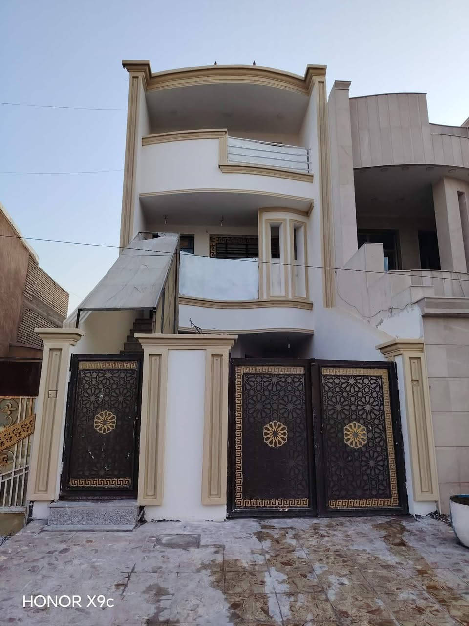 كادرنا مصري جاهزين لكافه اعمال الواجهات تصميم وتنفيذ. باحدث التصميمات العالميه بالذكاء الاصطناعي . نعمل في جميع محافظات العراق. ***********
