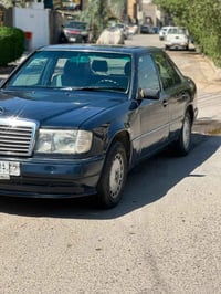 مرسيدس 300 • ١٩٩١ • رقم بغداد