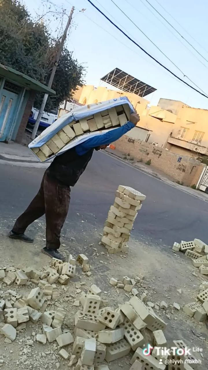 تصعيد مواد بناء • بغداد كرخ ورصافة • واتساب