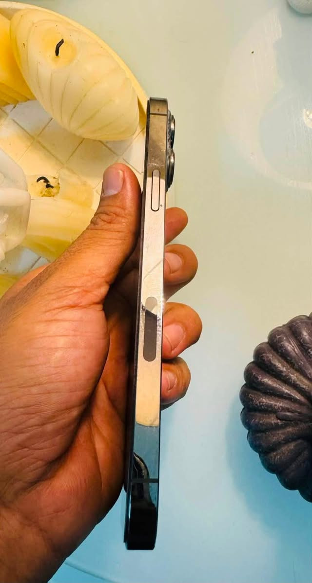 السلام عليكم ايفون 13 برو ماكس ذاكره 256 بطاريه 78 مكفول من الفتح والتبديل فقط يحتاج ظهر مكاني بغداد بسمايه ***********
