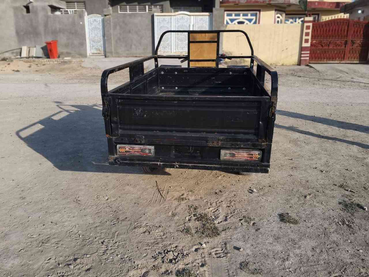 سلام عليكم ستوته البيع جمره موديل واحد وعشرين بيه مكينه 23 مكفوله صبانه ما مدوده عليه المكان بابل قضاء القاسم السعر 1250 وبيه مجال شي قليل ***********
