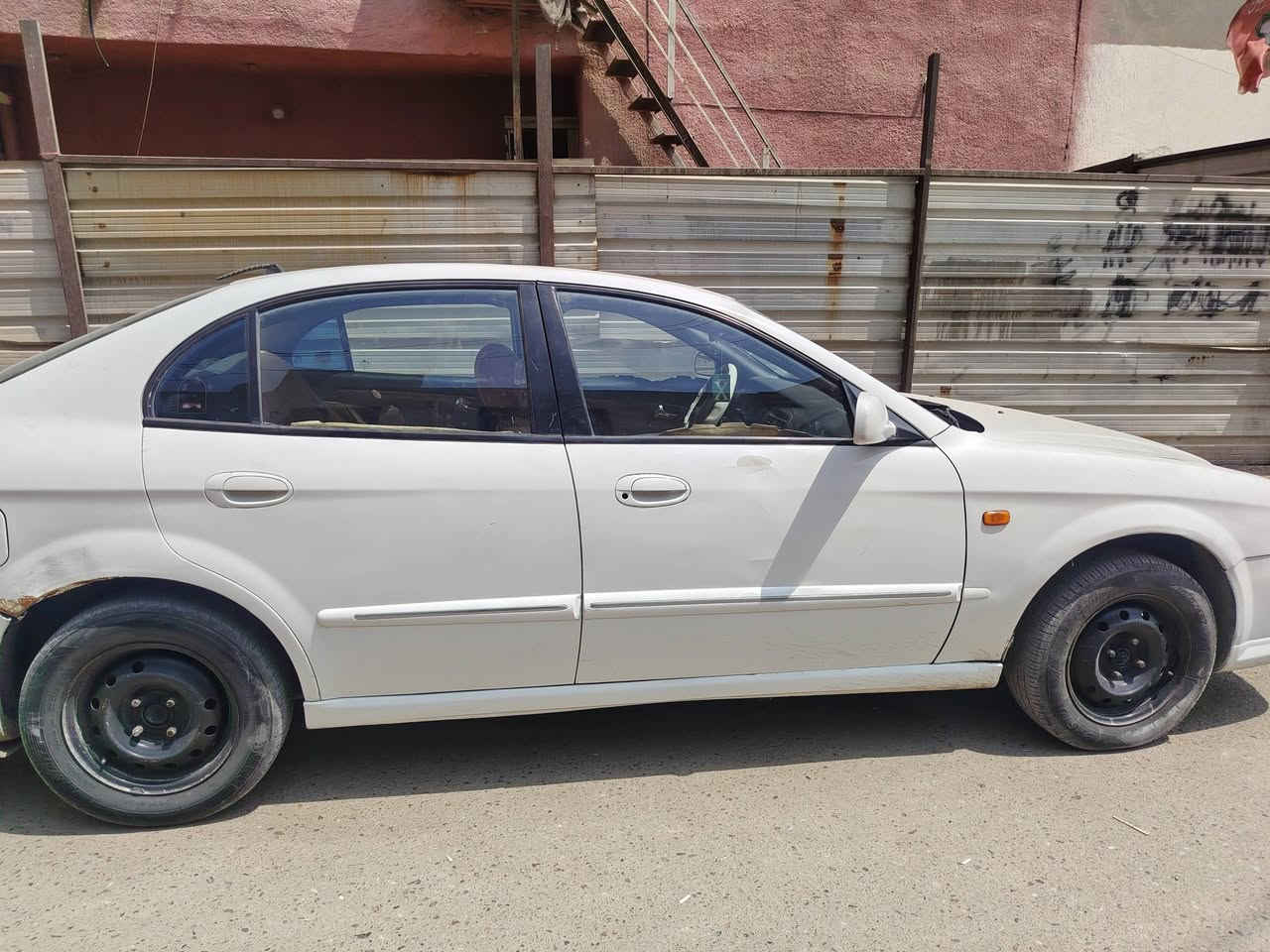 ٢٠٠١ • جاهزه • حي الصحه