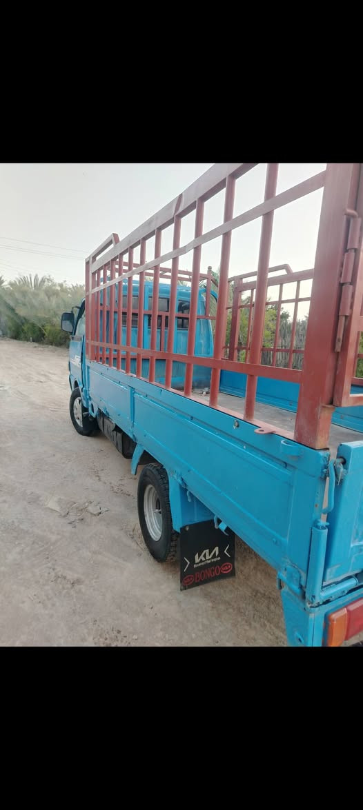 بنكو 94 رقم مثنى دولي سنويه جديده محرك ٢٧٠١ شرط كير شاصي كفاله رقم الشاصي واضح  سياره باسمي    *********** العنوان السماوه السوير

نص مكتوب في الصور:
- ٧ نيسان، ٢٠٢٦ ٦:١٠ م