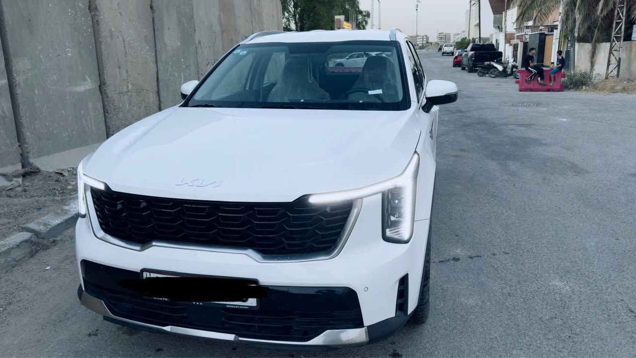 للبيع | كيا سورينتو 2024 خليجي 🇰🇷

✔️ موديل: 2024
✔️ محرك: 3.5 V6
✔️ ماشية : 30500 كم فقط
✔️ خليجي نص فول
✔️ مكفولة كفالة عامة ماعدا شخطين بالباب وشخطة بالجاملغ الخلفي
✔️ 7 مقاعد
✔️ شاشة كبيرة + عدادات رقمية
✔️كاميرا خلفية
✔️ ناقل حركة إلكتروني (دوار)
✔️ شاحن وايرليس
✔️ حساسات أمامية وخلفية
✔️ ويل 19 قمارة حديد
✔️ السيارة بحالة الوكالة ولا تحتاج أي مصروف.
✔️رقم بغداد جديد

السعر المطلوب: 28,700 دولار

📍الموقع: بغداد الصالحية

للاستفسار أو المعاينة يرجى التواصل عبر الخاص أو الاتصال على الرقم: (***********) بغداد, العراق
