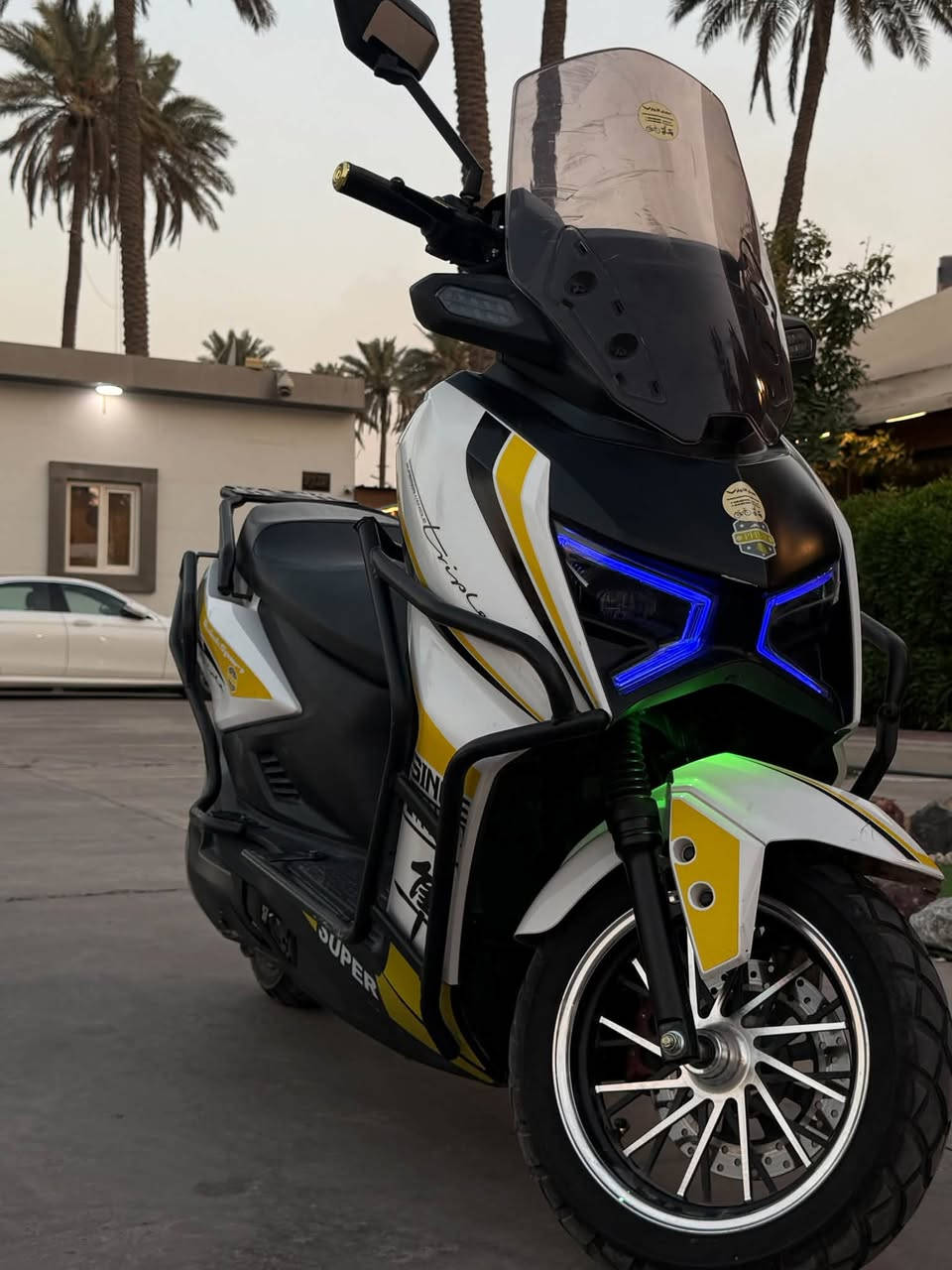 دراجه تي ماكس شحن من شركه (PHUJI)مشتريهة بواحد ونص رايدهة ب950 وبيهة مجال حك الجيه
ملف 3000

امبير 32

فولت 72

 6بطاريات كرافين مسطره

نضام بصمه تشغيل عن بعد 3 انواع تشغيل

قفل امان وحساسات

3 سرعات تمشي بل شحنه الوحده 60كيلو حقيقي عل ويز

سرعه 80حقيقي عداد 110بدون وزن

دراجه VIP كلش مريحه بل قياده بعدهي جديده 

***********
