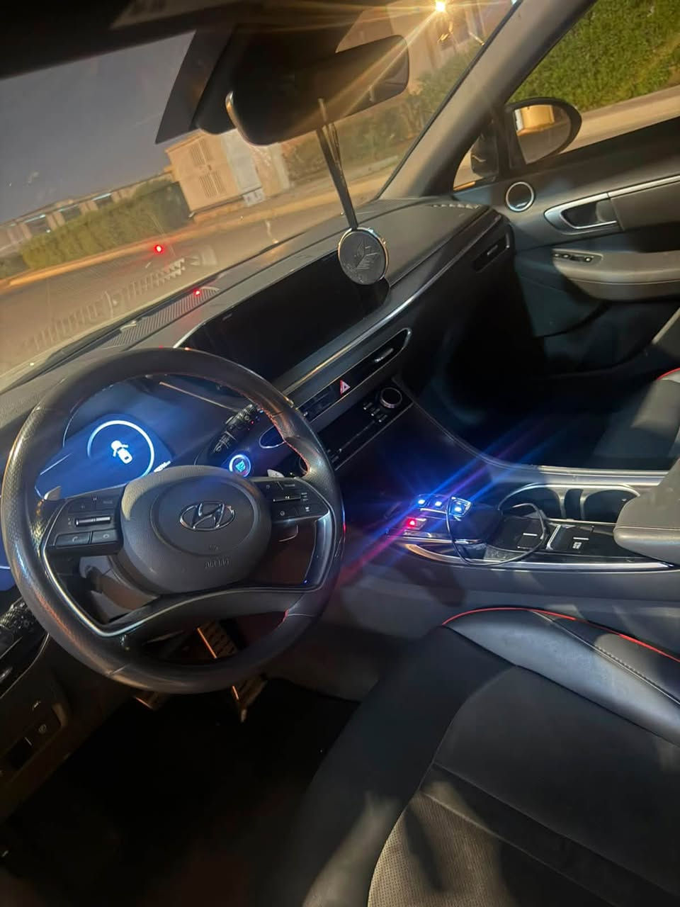 سلام عليكم
سوناتا 2020
محرك 1600 توربو
سيارة جديد
تخم تاير جديد 
صدر جديد
سيارة فول 1/1
السونار مرفق بلمنشور
للبيع او مراوس
السعر 145
الاتصال ***********
