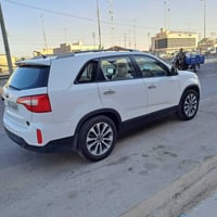 سياره نوع سورنتو موديل 2015 مكفولة كفاله عامه فول مواصفات واحد عله واح...