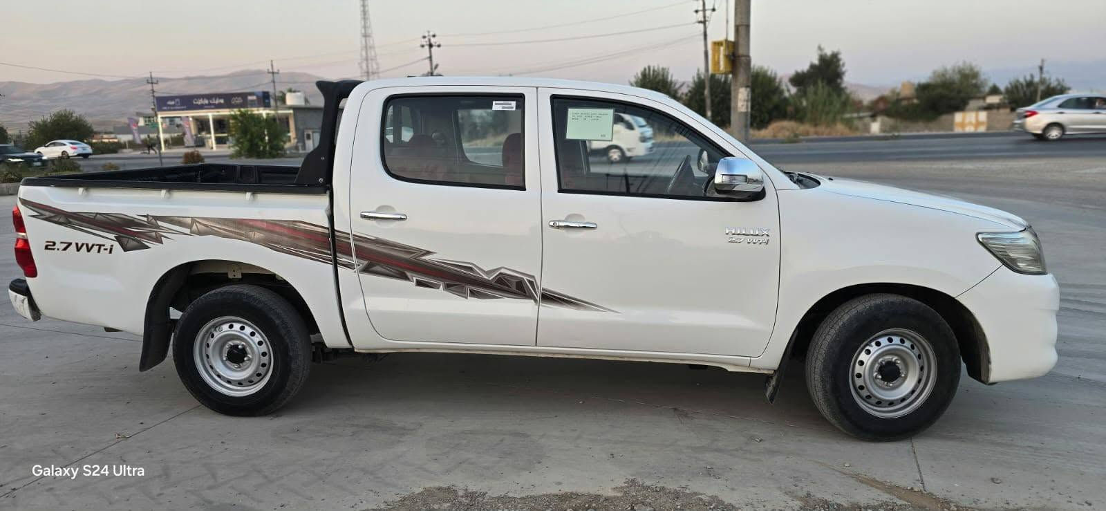 سڵاو
مەرزێ بۆ فرۆشتن مۆدێل 2013 سەنەوی تازەیە بەناوی خۆمانۆیە گێرو مەکینەی بەشەرت قەباخی سەرۆی کراوەتۆ هیچ نوقسانی نییە شوین هه ڵەبجەی تازە سعر 167 گەڵاو مەجالی برایانە 
***********
***********
ڕەسمی سۆنەرەکەیم داناوە
197هه زرا ڕۆشتوە دار بنديهكان, السليمانية

نص مكتوب في الصور:
- Galaxy S24 Ultra