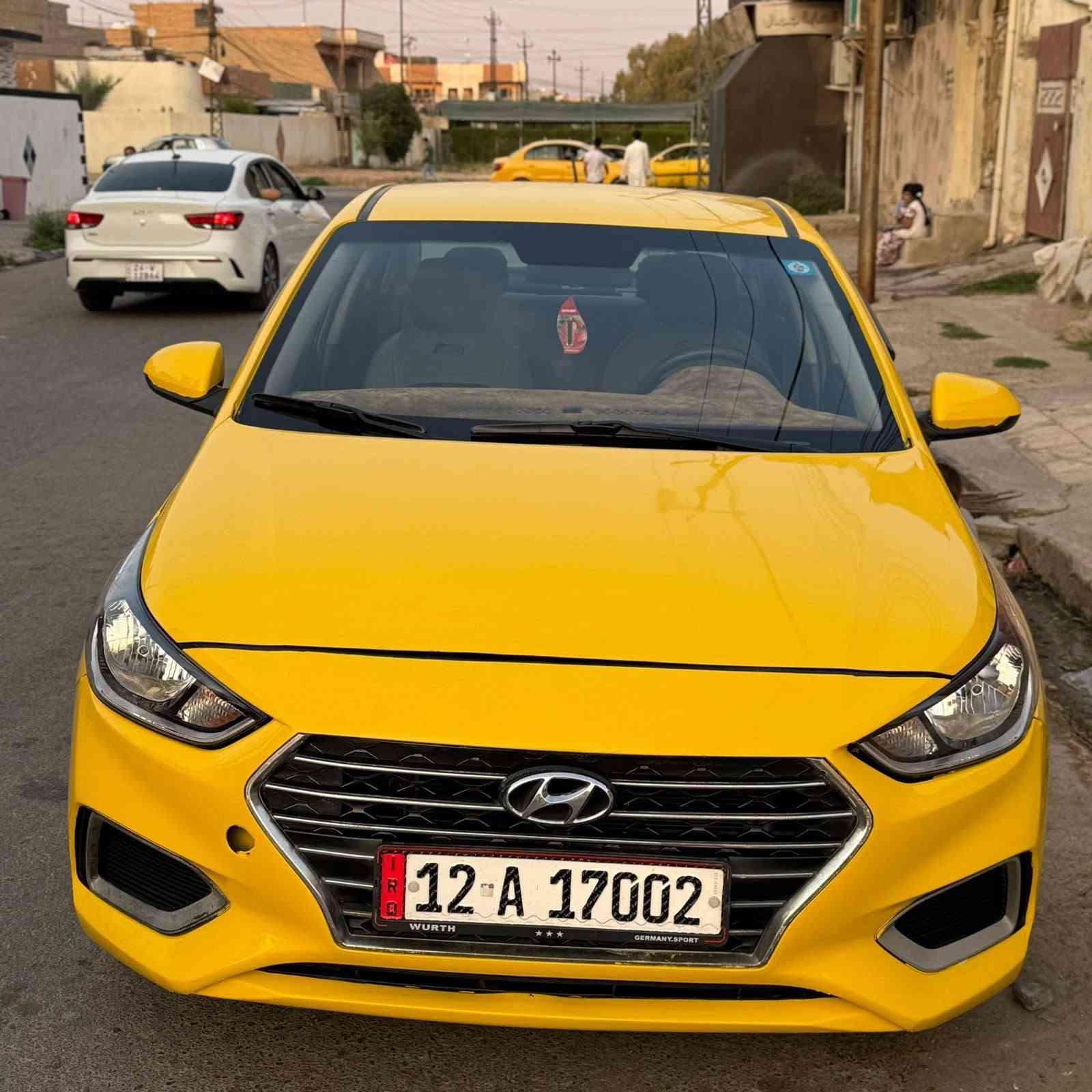 السلام وعليكم  اكسنت  2018✋ 
امريكي ضرر جاملغ  وبوند فقط ✋ 
شرط بدون دواخل 🚩 
سيارة جديدة بمعنى الكلمه
كير محرك شرط تبريد ثلج🥶 
بدون دونص شرط👌 
مصفر هيئة وغرامات ؟ 
سعر  118$ وبيها مجال 
للطيبين بيع  نقدا فقط 
رقم الهاتف  كورك / *********** 
آسيا /***********

