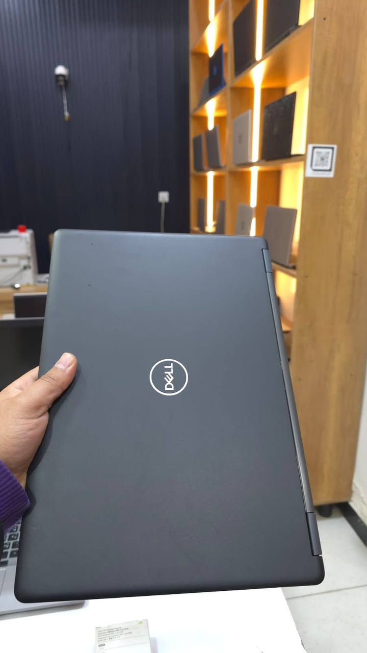 تم وصول لابتوب ⛔لمس  dell Latitude 5491 بسعر 280مع توصيل جيل ثامن ⛔لمس 
شاشه لمس حجم ١٤ انج Full hd 
المعالج core i5 
جيل الثامن فئة H
الهارد ٢٥٦ ssd 
الرام ٨ كيكا ddr4
كرت شاشه داخلي ٤ 
‏‪***********‬‏ الاتصال 
واتساب فقط7844515426
