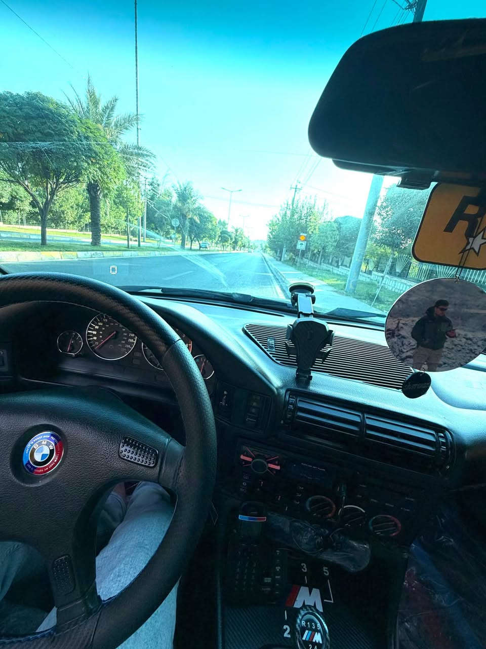 ‎بەناوی خودای گەورەو میهرەبان 
bmw 1992 | 525i کەپس دیجتاڵ
‎گێر مەکینە بەشەرت لۆک ئەگەر یەکتۆز هەڵم و  بوخاریشی هەبوو مەیبە - 
‎سەیارەکە نمونەیە لە جوانی ماشاءأللە موس و
‎بڕاوە و پشت و پێش کەپس تەنها کورە کراوە بۆ جوانی - گێڕ عای سڵاید گێچ عەڵقە و 300 ناو غورفە کارەبایاتی و دەرەوەی بەشەرت تەبرید سارد و گەرم ناو غورفەی زۆر جوانە سەیارەکە بێ مەسرەفە تایەکانی ئیمڕۆ بۆم بەستاوە لەگەڵ پاتری 110ئەمپێر - تاخم نۆزڵ تازە سێرڤسی عامی بۆ کراوە لە پێش تا پشت سەر وەلفەکانی ناو مەکینەی پاک کراوەتەوە سەیارەکە هی خۆمە هی مەعرەز نییە هەموو گیانی بەشەرتە 

‎ڕەقەم دهۆک 4 وەرەقە غرامەی لەسەرە پاش مەعمەلە ئەیگێڕیتەوە بە نسبەت سعریشی 50 وەرەقەو مەجالێکی برایانە تکایە موشتەری نیت سەری من و خۆتیش مەیەشێنە 
‎*********** رقم
‎*********** واتساپ أربيل, العراق
