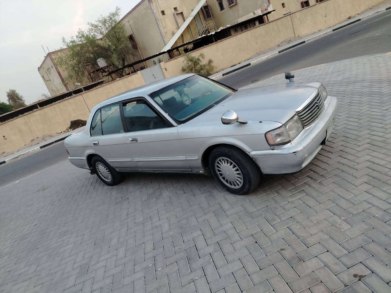ارنب طويل للبيع موديل 1992 مكفول من النقل والكص والرسميات محرك كير تمام كهربيات تمام البدي شوف العين تبريد ما يشتغل السنويه منتهيه 2024 مشروع وطني خداديه نص عمر السعر 40 الاتصال على الرقم *********** وتساب

