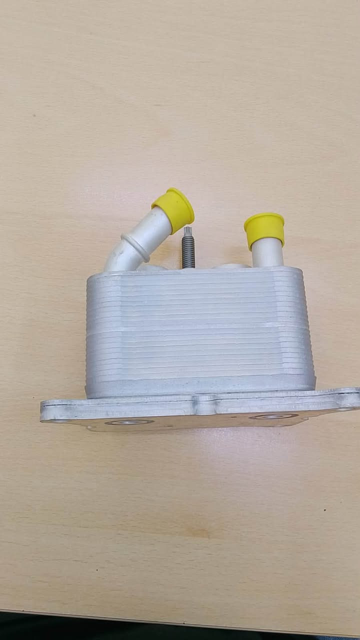 مبرد زيت المكينة

🚘 مبردات زيت المكينة متوفرة عدنا 🔧

إذا تدور على مبرد زيت المكينة (Engine Oil Cooler) لسيارتك، متوفر عدنا لموديلات شفروليت وGMC اللي نشتغل عليها:

🚗 Chevrolet
• Traverse
• Equinox
• Blazer
• Malibu
• Trailblazer
• Trax

🚙 GMC
• Acadia
• Terrain

✔️ جودة عالية
✔️ أسعار منافسة
✔️ متوفر حسب الموديل

📦 شحن إلى جميع محافظات العراق.

📞 للاستفسار والطلبات:
***********

📍 بغداد – ساحة الطيران – أول فرع يساراً مقابل أسواق الريان.

محمد الصفار لقطع غيار السيارات 🌹

#شفروليت #GMC #مبرد_زيت #مبرد_زيت_المكينة #EngineOilCooler #قطع_غيار #Chevrolet #بغداد #العراق
