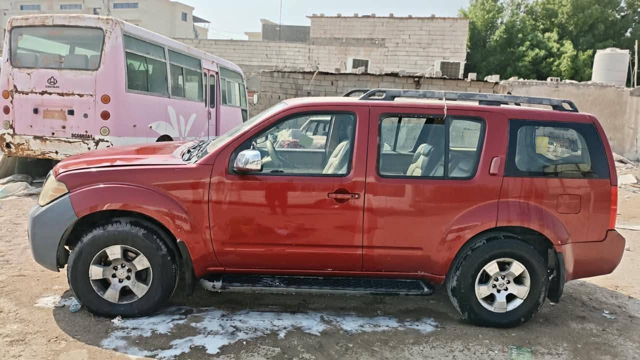 نيسان باثفايندر • البصره • للبيع