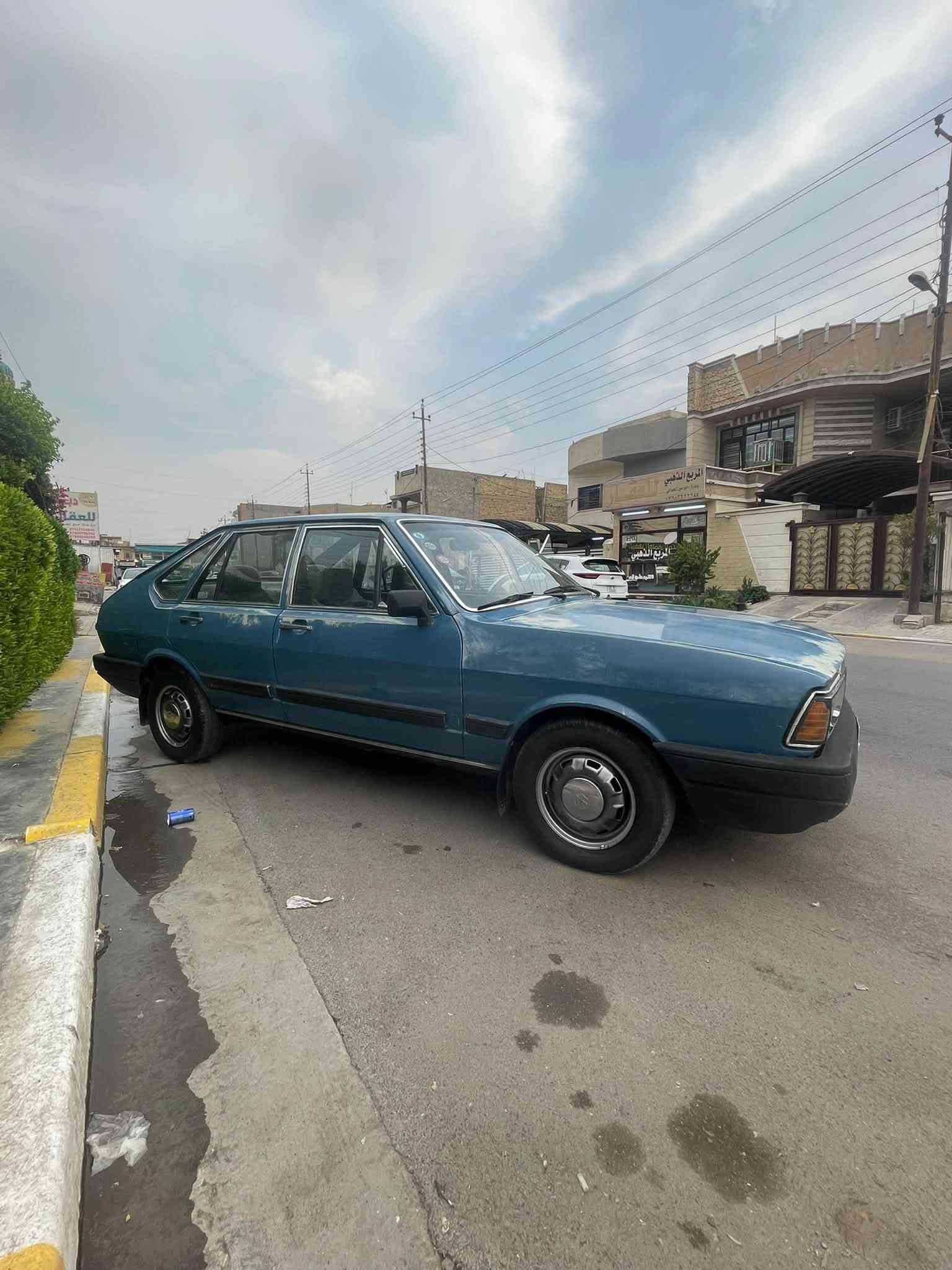 سلام عليكم للبيع او مراوس موديل. 85 بيها مكانات صبغ كير ومكينة جدد خمسة كير تبريد شغال داخل بلادي مسجل بلادي تخم تاير كهربائيات كلها شغالة كيلو متر عداد حماوة بانزين طوافة جديدة رقم بغداد دولي وشرط التحويل مكاني بـغداد السعر 34 وخادم للطيبين ***********
