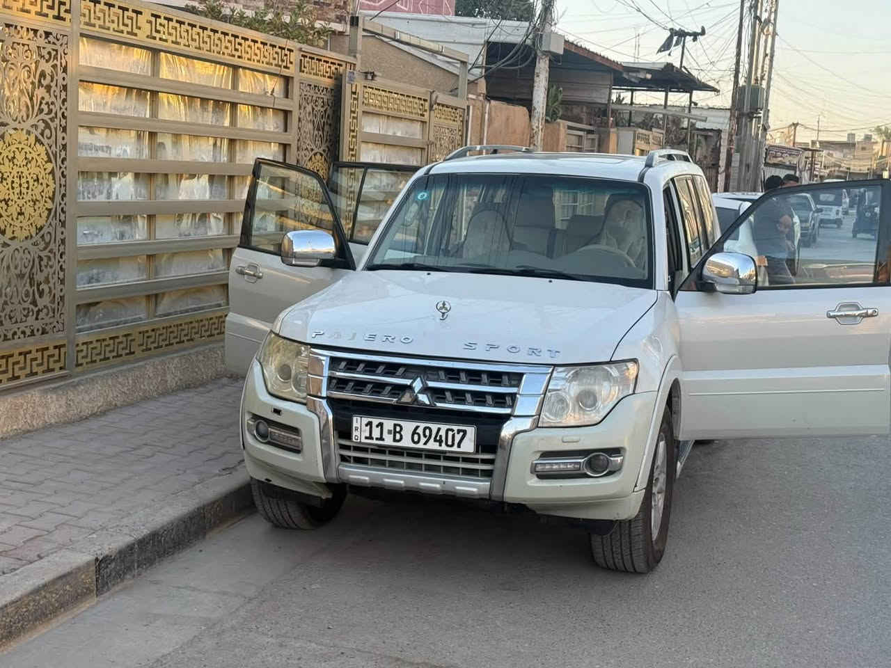 السلام عليكم باجيرو حبتور ام الدمام كشن كهربائي فول مواصفات لل اخير  مكفوله كفاله عامه من ضربه وصبغ وتبديل ما عدا جاملغ جة الصدر فقط سيار شرط السونر والفحص فقط ماشيه 180 حقيقي سنوية جديده 2030 رقم انكليزي بغداد بسمي شرط التحويل صدر تخم تاير تبريد كله جديد مكفوله من اي نقص سياره على ايدي صارلها 9 سنوات سياره خير من الله سعرها 145 وبيها مجال مكاني بغداد الحسينيه رقمي 

‭***********‬
