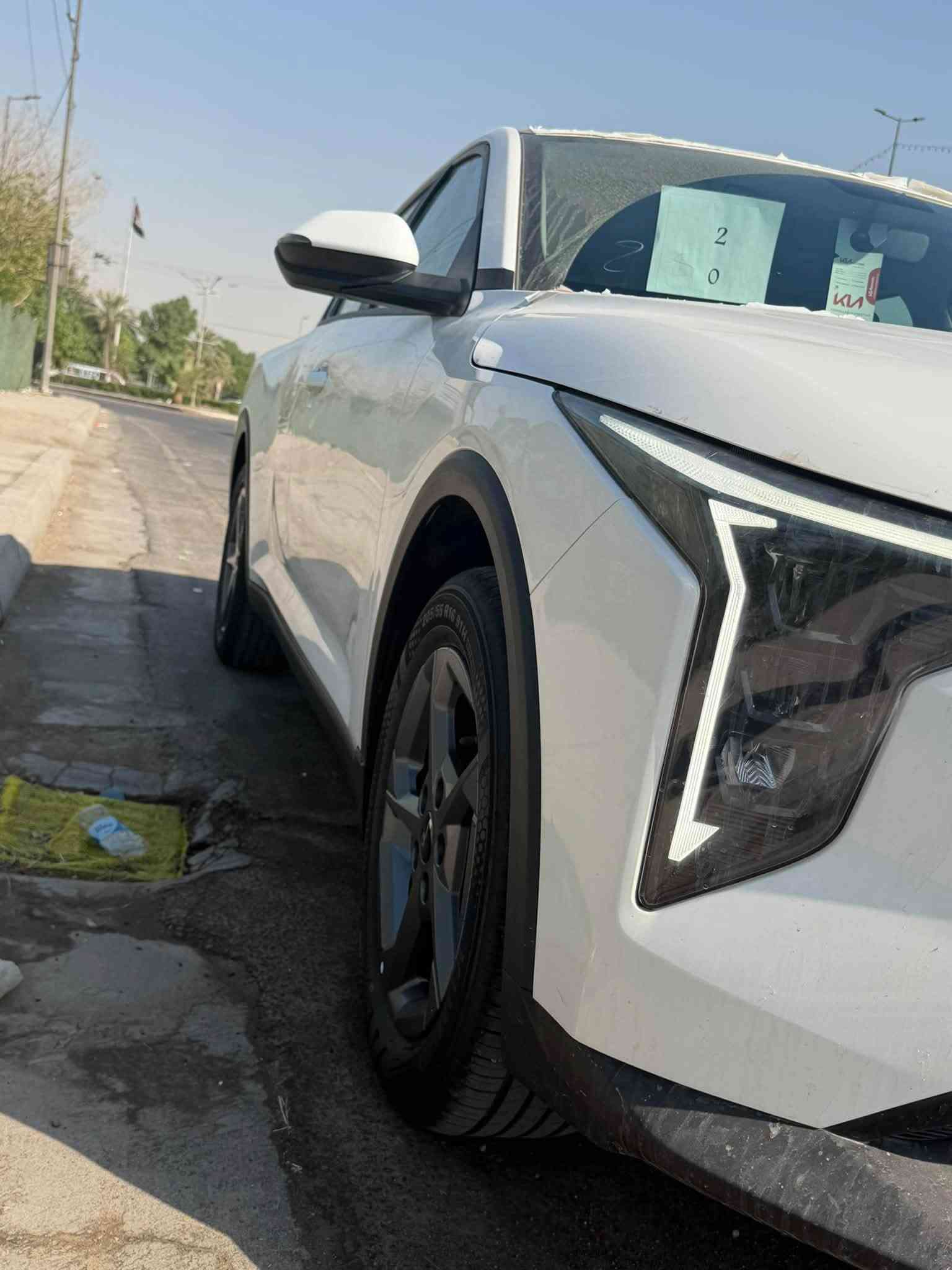 سلام عليكم 
k4 للبيع زيرو زيرو
مواصفات عاديه مال شركه 
محرك ١٦٠٠ دوش 
شاشه متصل 
تبريد قطعتين 
حساسات خلفي امامي 
لد خلفي امامي 
كامره دواره 
مود درايف 
وبقيه مواصفات معروفه 
السعر ١٥٠ وبيها مجال قليل 
ملاحظه سياره بدون رقم 
تحويل ثاني يوم
للتواصل/ ***********
مكاني // بياع
