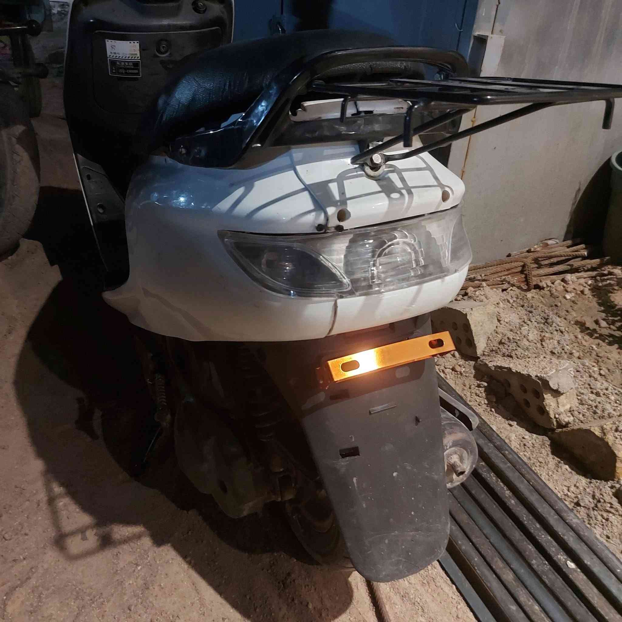 فراشة • مامفتوحة • باتري ضعيفة