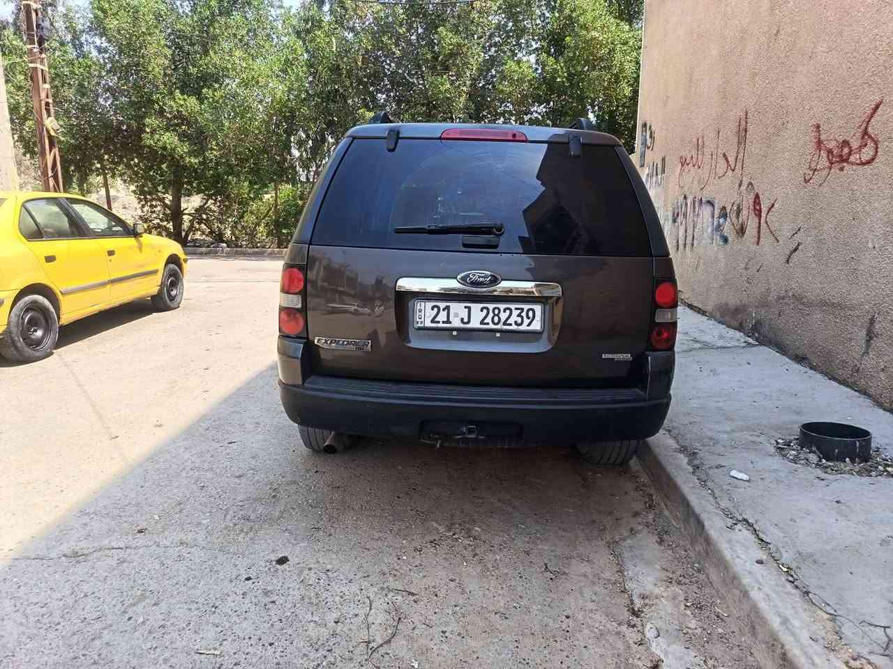 اكسبلورر • ٢٠٠٧ • ضرب وصبغ