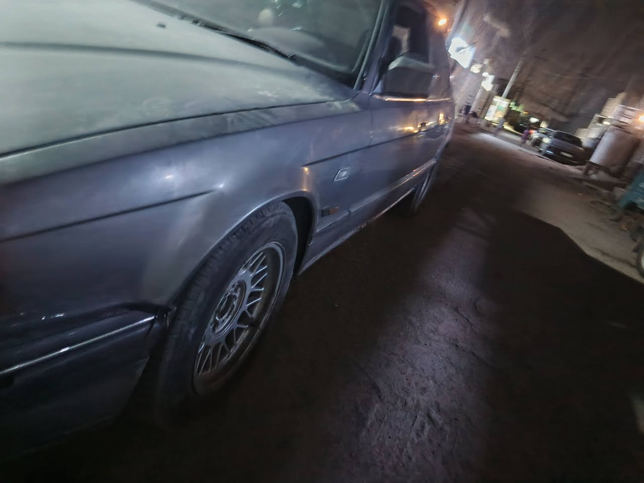 السلام عليكم لبيع بي ام مكين وكير جدد حدادي 70بل مي كهربائية شواصيها تخم تاير سيارة جاهز وخير من الله رقم بغداد راعيه ماوصل سعر 11مكان سيار كربلاء 
***********
