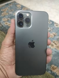 آيفون ١٢ برو ماكس • ٢٥٦ غ.ب. • بطارية ٨١٪