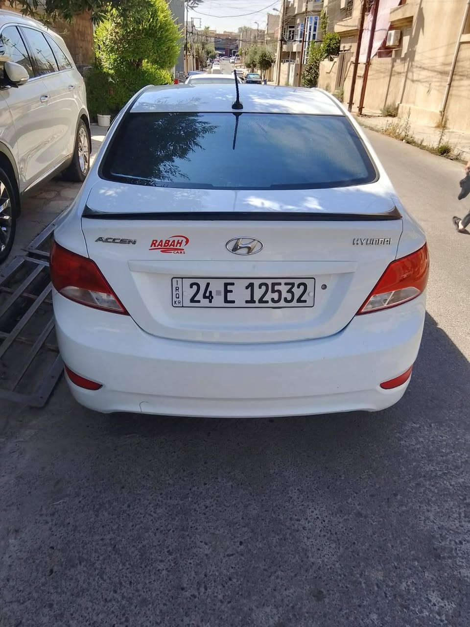 هواند اكسنت ٢٠١٧ وارد امريكى سياره بيها ثلاث قطع صبغ  شرط بدون معجون بدون دواخل كير محرك بشرط تحويل وكاله بشرط سياره تبريد ثلج سياره حيل حلوه مال جناي جاهز مقدمه ٥٠كل شهر ٣ سعر حسب انتفاق اي استفسار انتصل ع رقم *********** اقصاد بس اهل موصل
