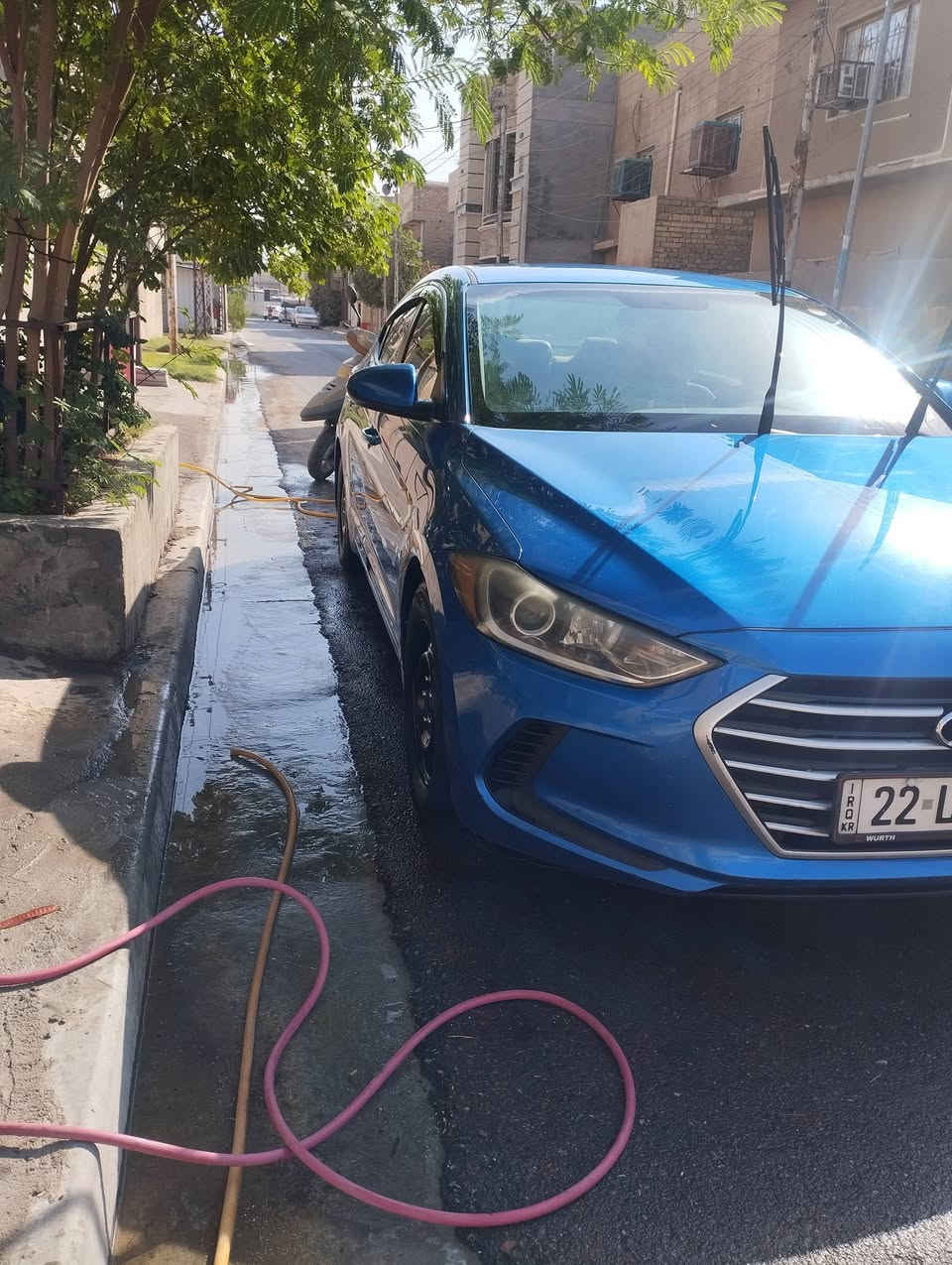 السلام عليكم
النترا ١٧ امريكي 
رقم أربيل بسمي تريد تحويل تريد وكاله 
مواصفات نص فول 
حادث قبق جنطه فقط 
السعر ١٢٠$ وبي مجال 
العنوان بغداد الغزاليه 
***********
